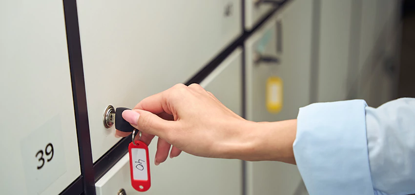 Upgrading File Cabinet Locks in Fair Oaks, California